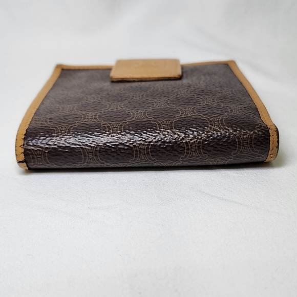 Celine Snap Bi-Fold Wallet - Picture 12 of 15